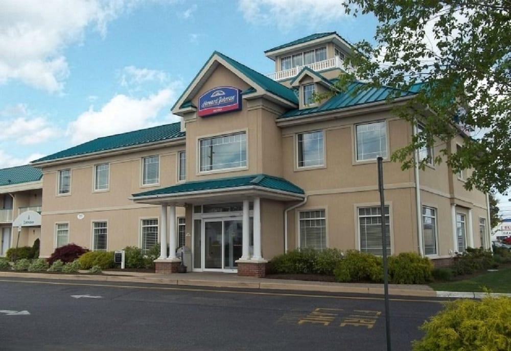 Howard Johnson By Wyndham Toms River Extérieur photo